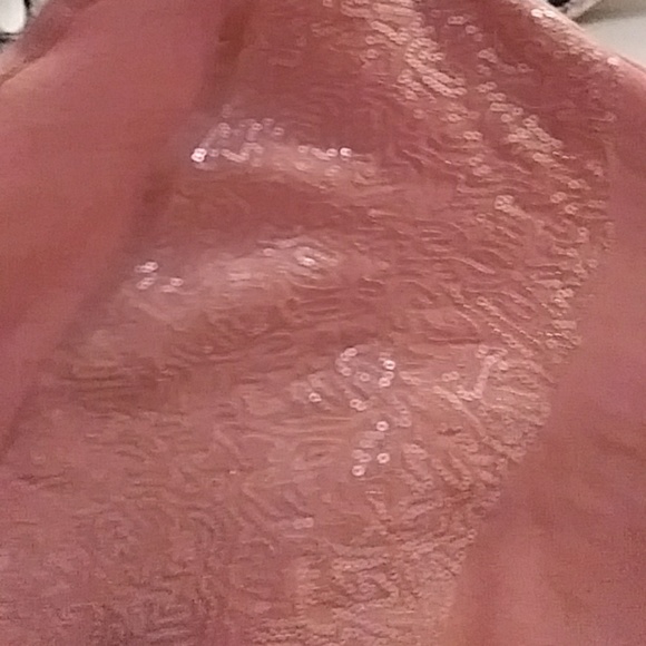 Tanktop - Picture 2 of 3